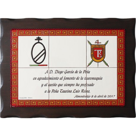 Placa Conmemorativa de 30x45cm. decorada a la cuerda seca sobre madera